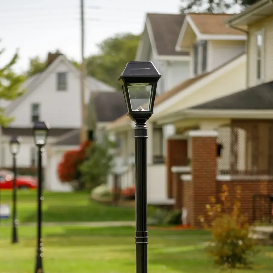 Imperial III Commercial Solar Post Light with Dual Color - Image 7