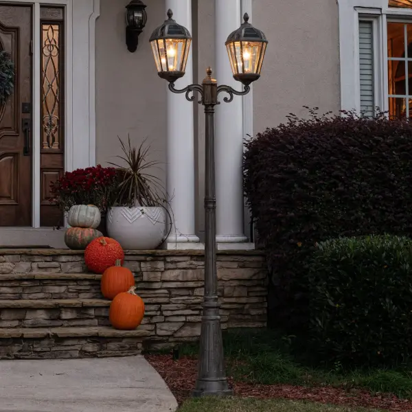 Royal Bulb Solar Double Head Lamp Post - Image 3