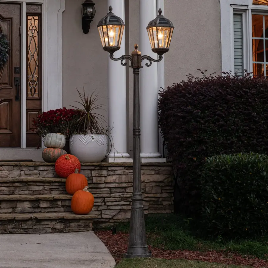 Royal Bulb Solar Double Head Lamp Post - Image 3