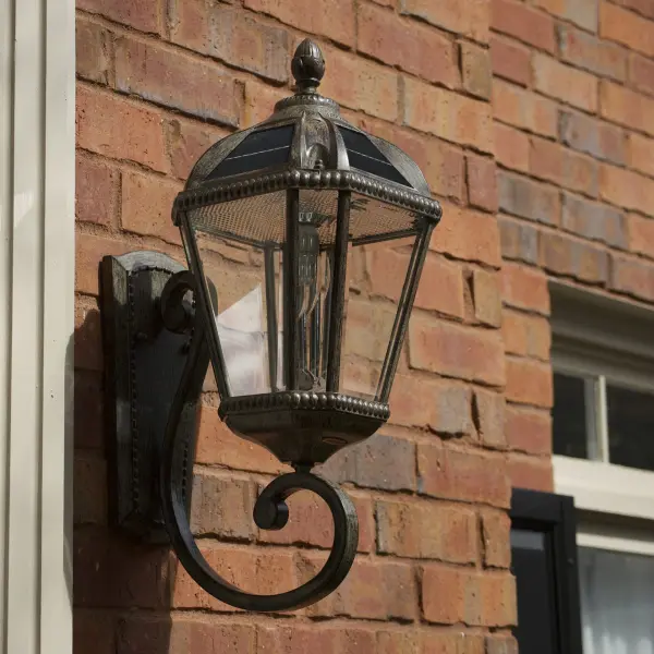 Royal Bulb Solar Wall Light - Image 4