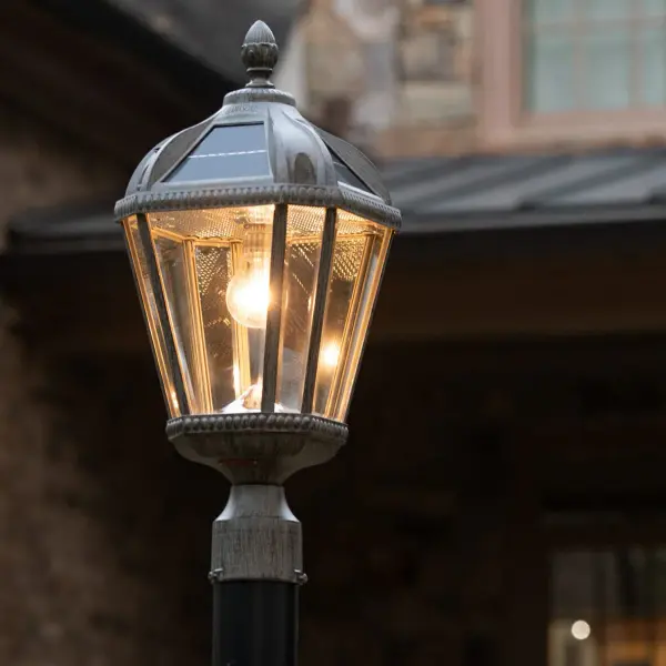 Royal Bulb Solar Post Light with GS Solar LED Bulb - Image 13