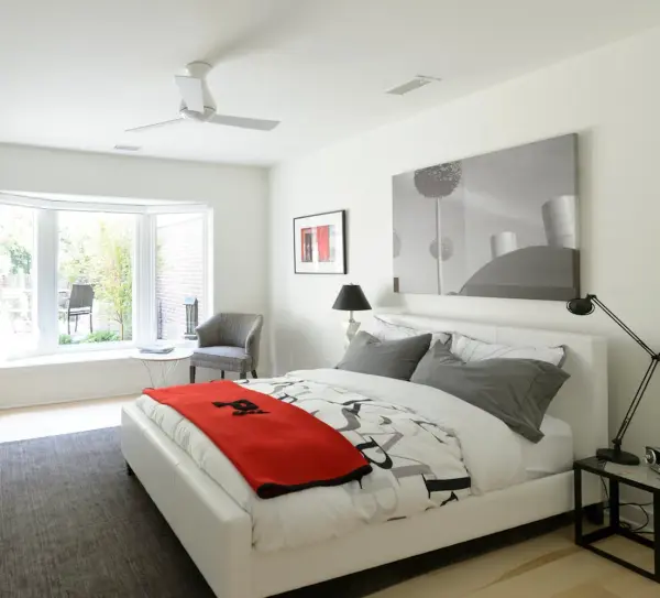 The Altus Flush 52" combines modern design with practical functionality, ideal for rooms with lower ceilings. Its flush mount design maximizes headroom while the 52-inch span provides excellent air circulation for medium to large spaces.