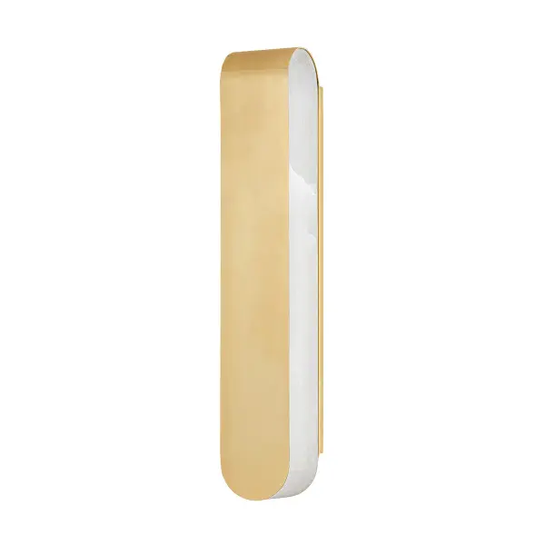 The Briarwood combines curved brass metalwork with natural alabaster for a sophisticated, contemporary look. Its integrated LED provides warm, diffused light ideal for ambient illumination in refined spaces.