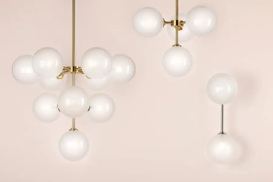 Ashleigh Chandelier in Aged Brass - Image 2