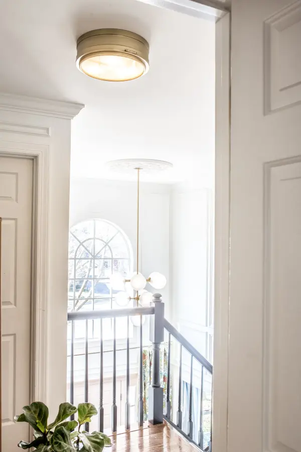 Ashleigh Chandelier in Aged Brass - Image 6