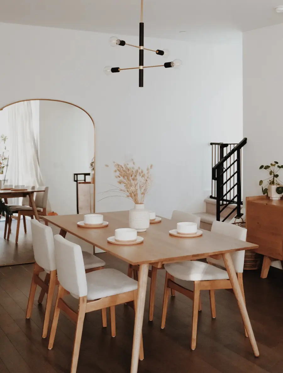 Astrid Linear Chandelier - Image 3