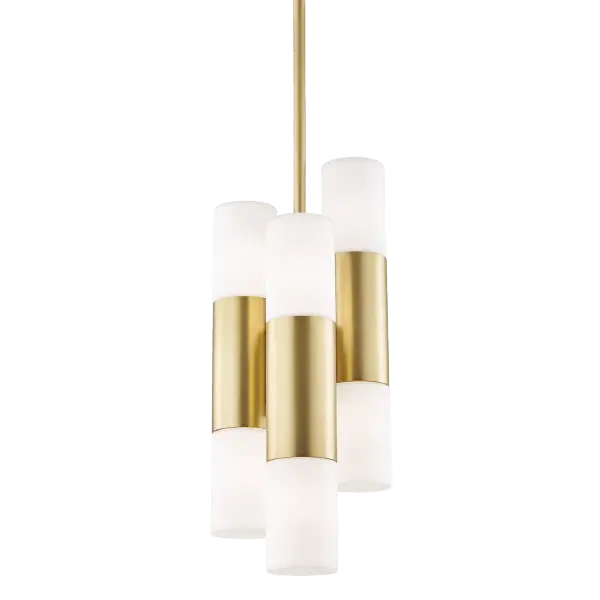 The Lola Pendant combines contemporary design with classic gold finishing, making it a versatile choice for modern and transitional interiors. Its refined aesthetic works beautifully over dining tables and kitchen islands.