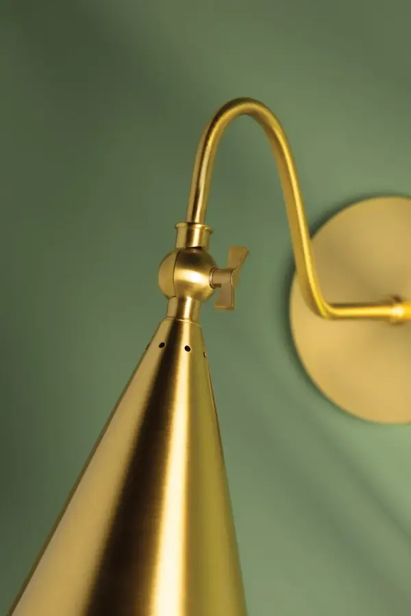 Lupe Wall Sconce in Aged Brass - Image 4