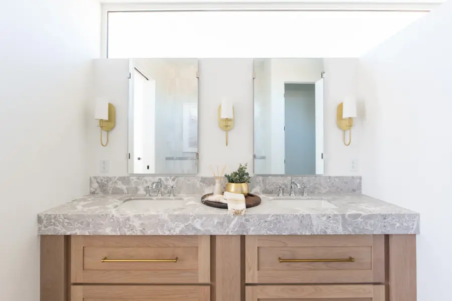 Lara Wall Sconce - Image 4