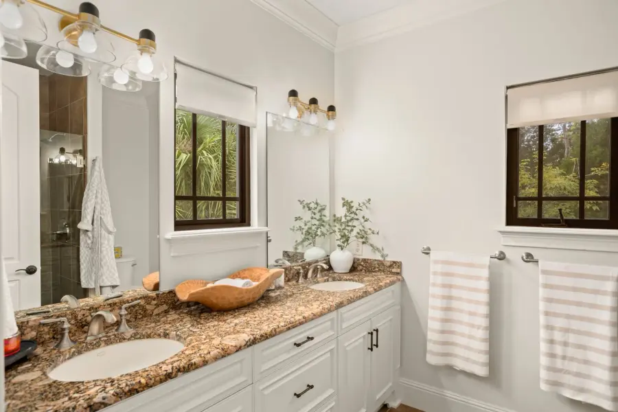 Camile Bath and Vanity Light - Image 2