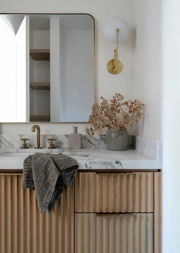 Hattie Wall Sconce - Image 3