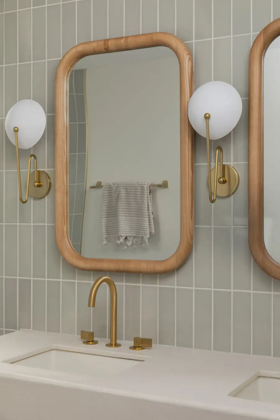 Hattie Wall Sconce - Image 4