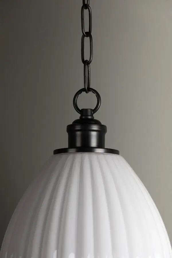 Charming Cottage-Style Pendant with Elegant Fluted Glass Shade - Image 6