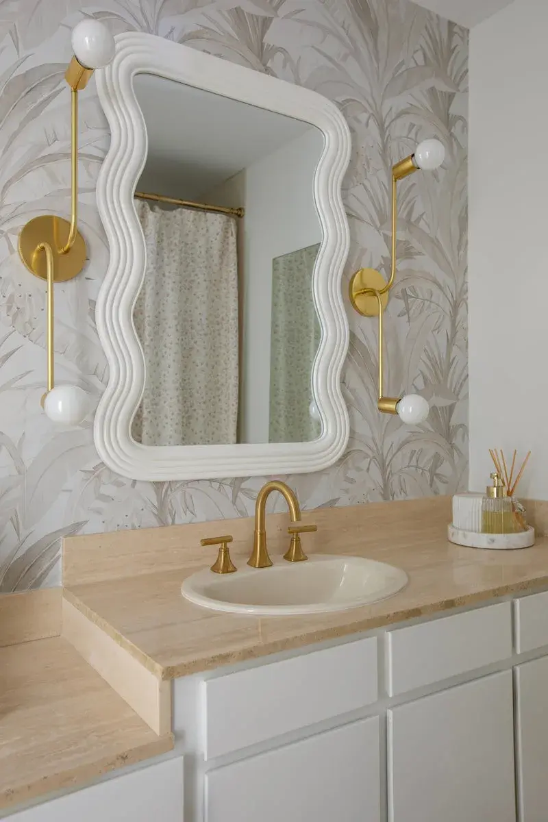 Blakely 2-Light Wall Sconce in Aged Brass - Image 5