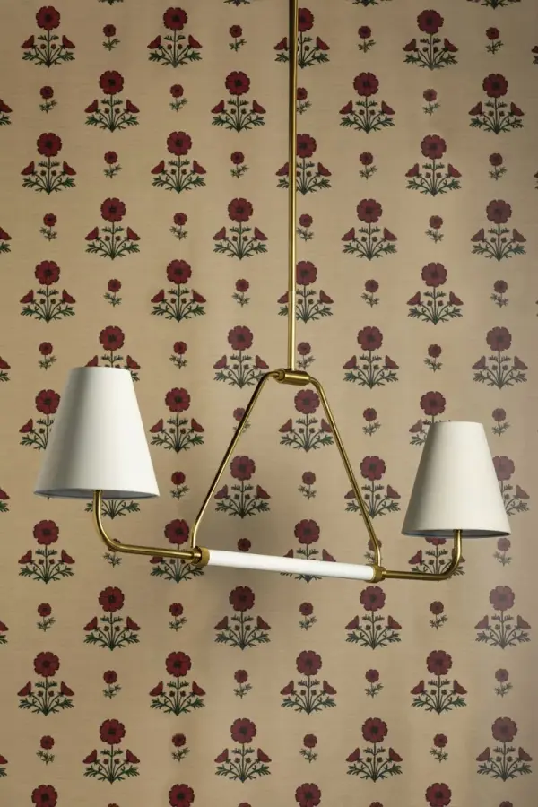 Elegant Linear Chandelier Blending Traditional and Modern Design - Image 3