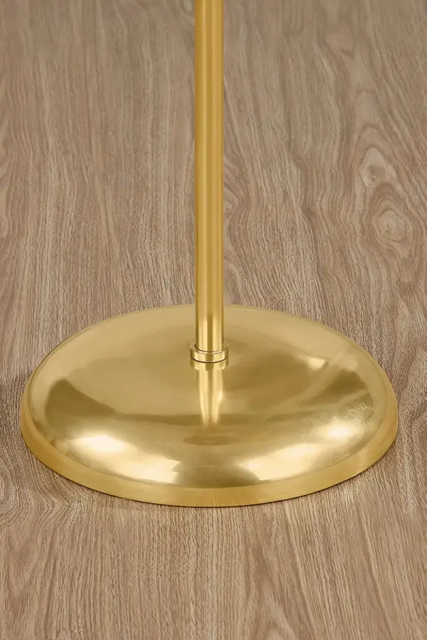 Beatrice Floor Lamp - Image 4