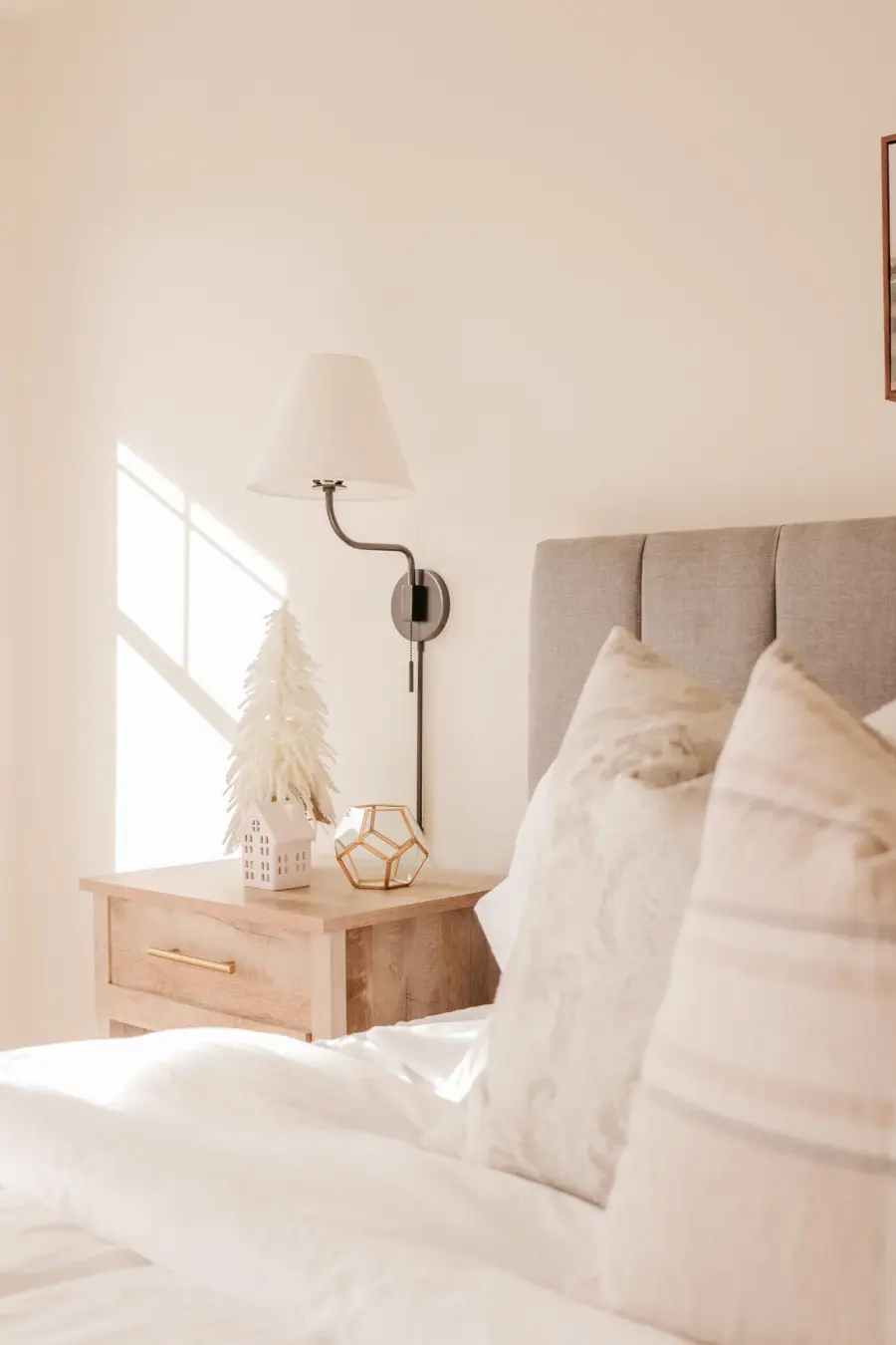 Patti Plug-In Sconce - Image 3