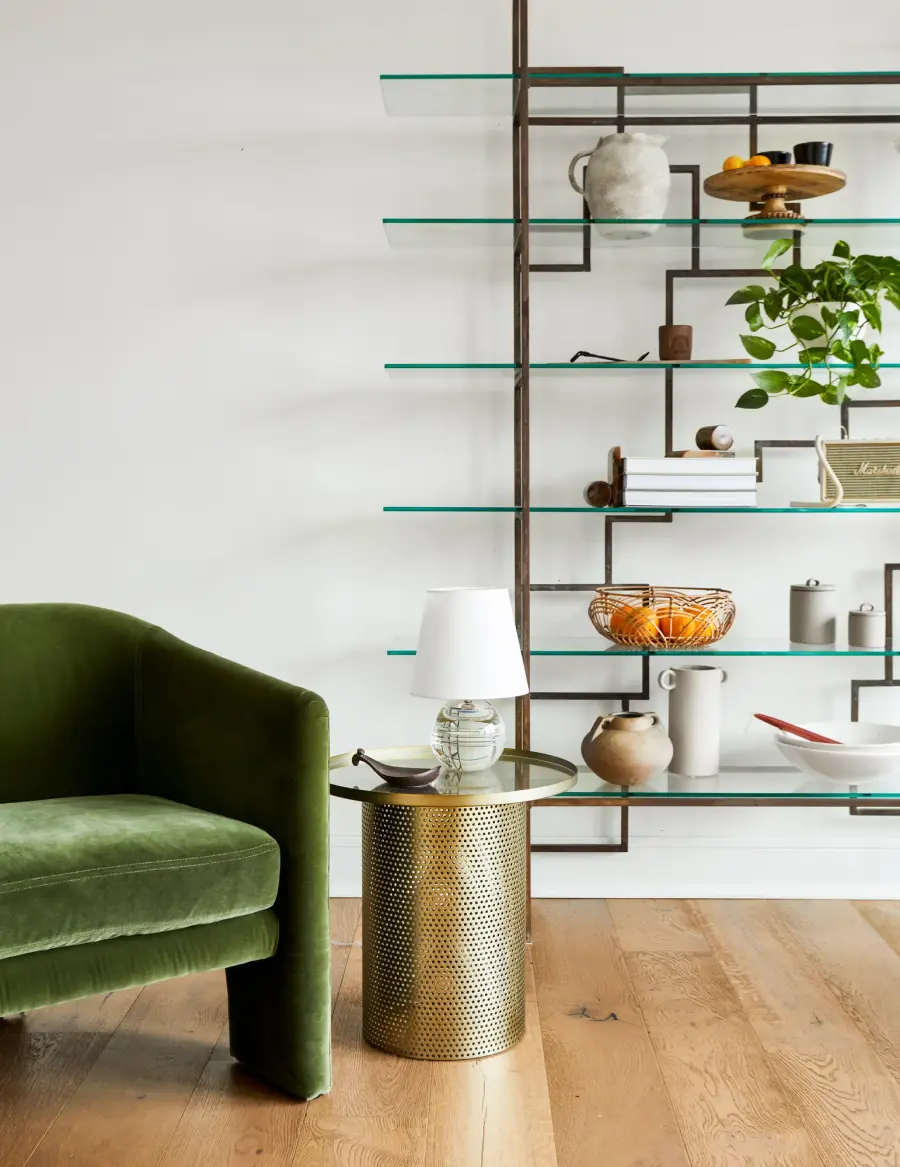 Elegant Crystal Accent Lamp with Cordless Convenience - Image 9