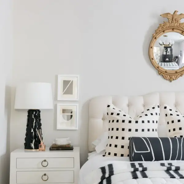 Artistic Ceramic Table Lamp with Dimensional Cut-Out Design - Image 10