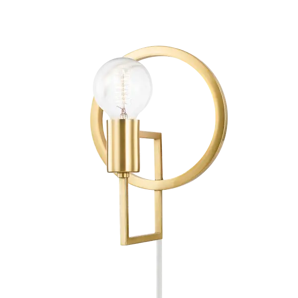Tory Plug-In Sconce