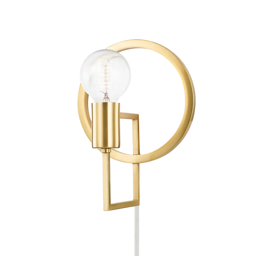 Tory Plug-In Sconce