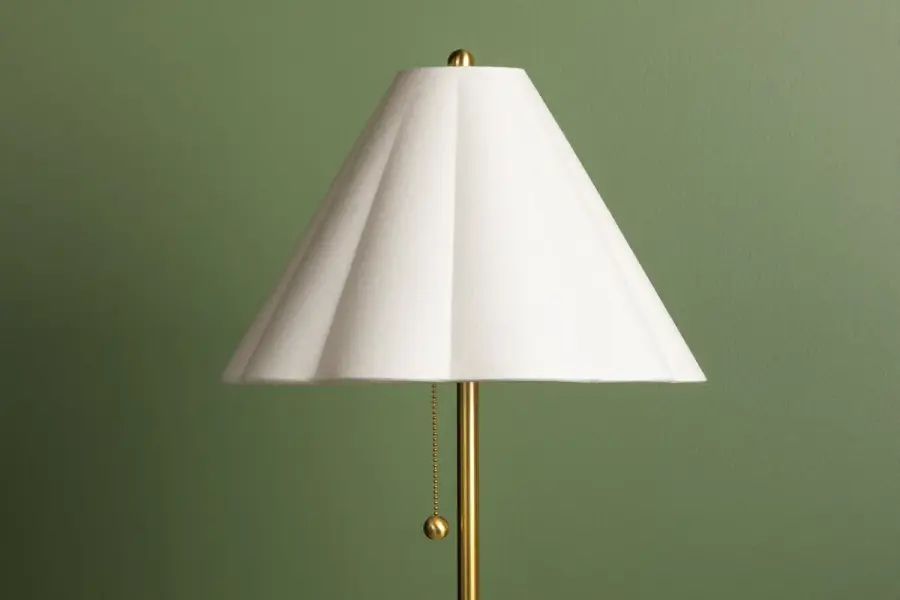 Sculptural Brass Lamp with Artistic Flair and Space-Saving Design - Image 4