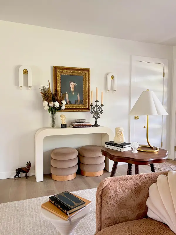 Sculptural Brass Lamp with Artistic Flair and Space-Saving Design - Image 10