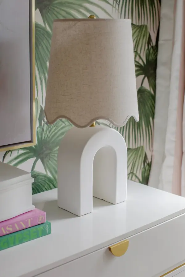 Roshani Table Lamp - Image 4