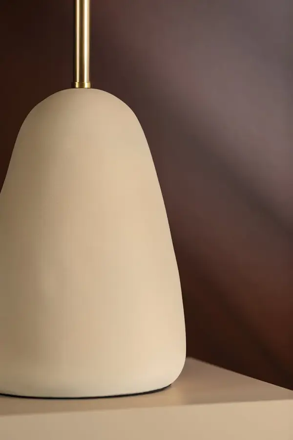 Maia Table Lamp - Image 4