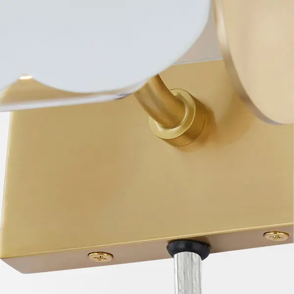 The Fifi Picture Light brings fresh sophistication to artwork display with its charming scalloped edge and curved arm. Part of the Ariel Okin collaboration, this plug-in fixture offers easy installation and timeless appeal. - alternate view
