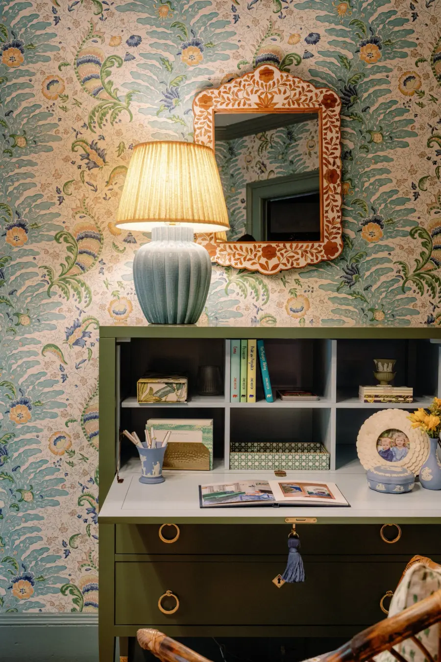 Clarendon Table Lamp - Image 10