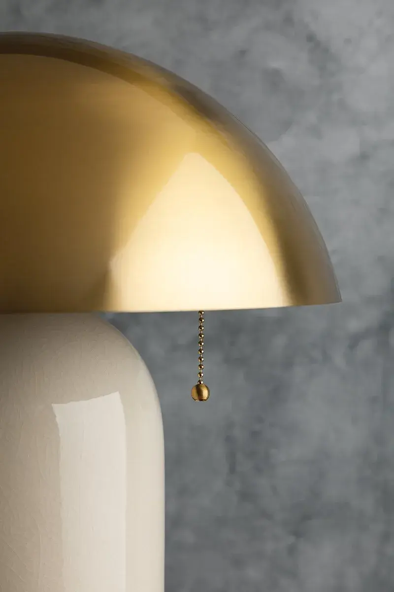 Gaia Table Lamp - Image 2
