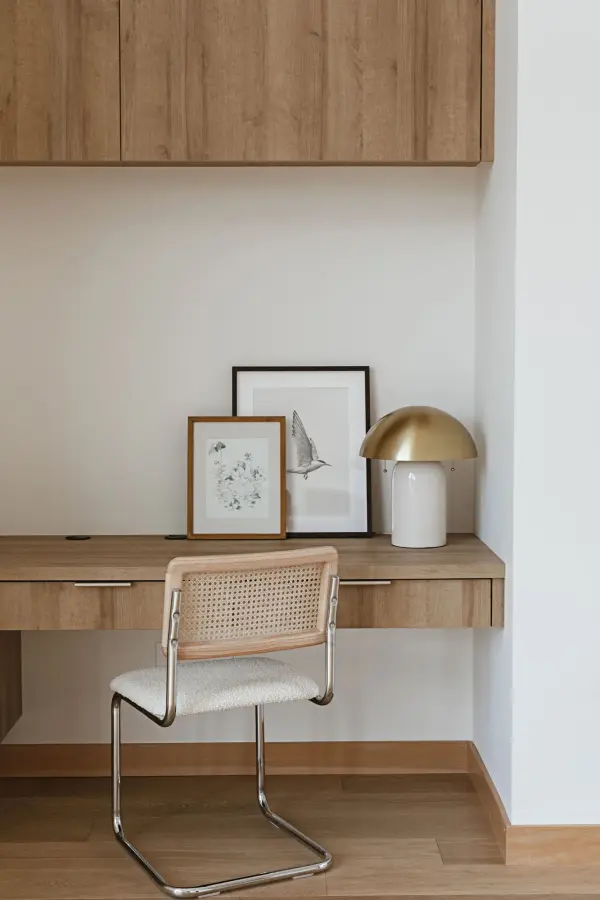Gaia Table Lamp - Image 17