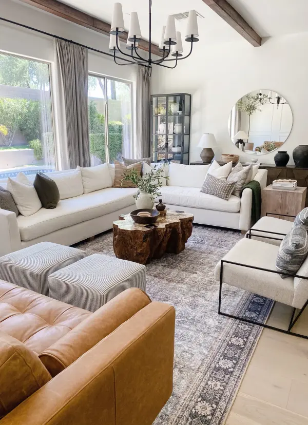 Italian-Inspired Organic Beauty with Textural Coastal Charm - Image 11