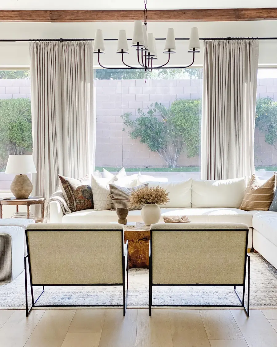 Italian-Inspired Organic Beauty with Textural Coastal Charm - Image 8