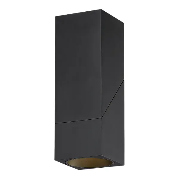 The Transformer LED Flush Mount combines energy-efficient integrated LED technology with a contemporary black finish and clear glass shade. Its compact 8.25" profile makes it ideal for low ceilings and smaller rooms.