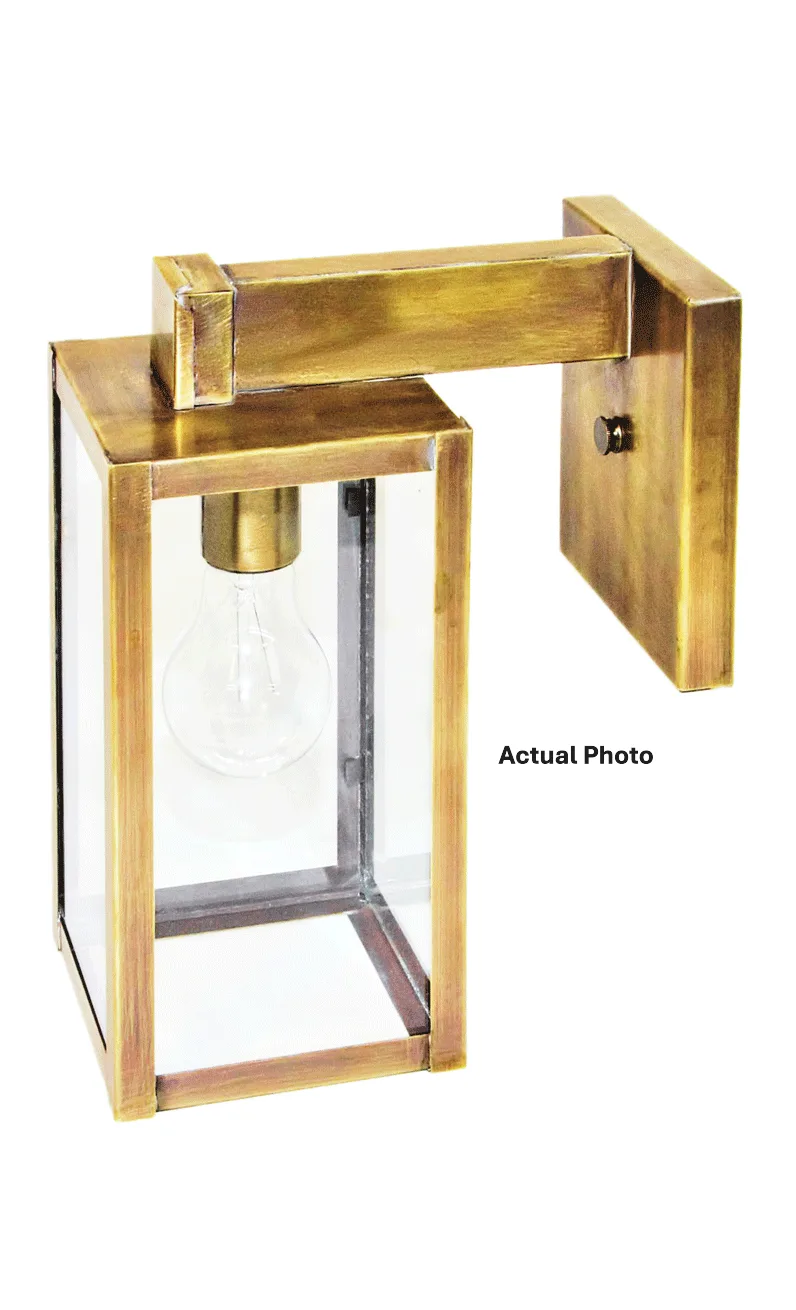 One Light Wall Mount 75.00W/A/Medium
