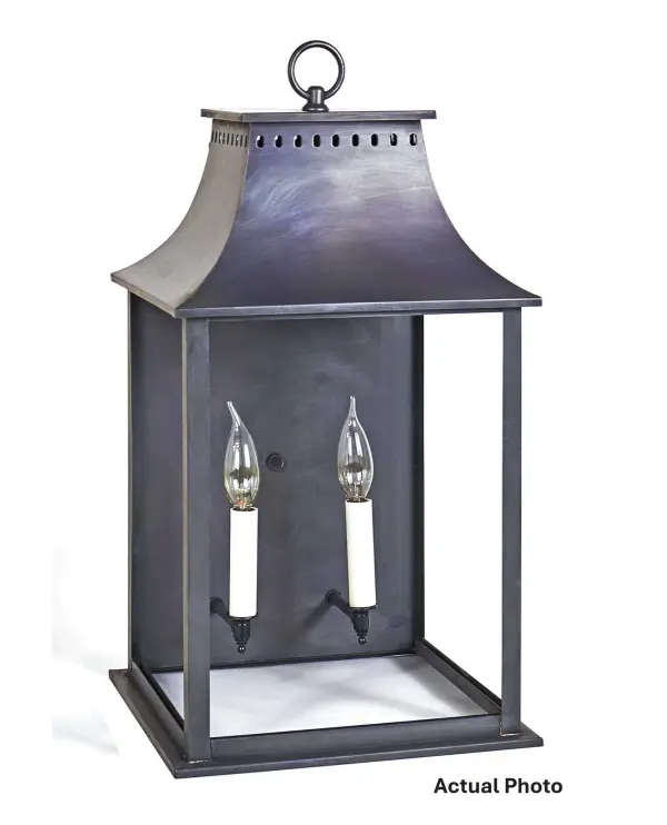 The clean simple lines of the Rockland collection bring a modernized traditional design to your exterior space. From the graceful top lines to the added elegance of the decorative bottom edge. You are sure to appreciate the craftsmanship for a lifetime.