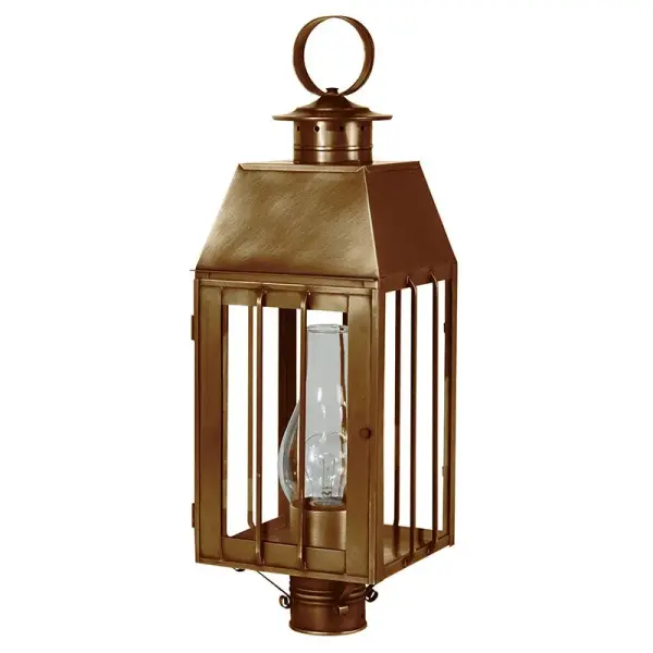 The Nottingham collection features a contemporary style while paying homage to its colonial roots. Clean lines and intricate detailsÿfocused on simplicity and functionality. This fixture works well in indoor and outdoor options. - alternate view