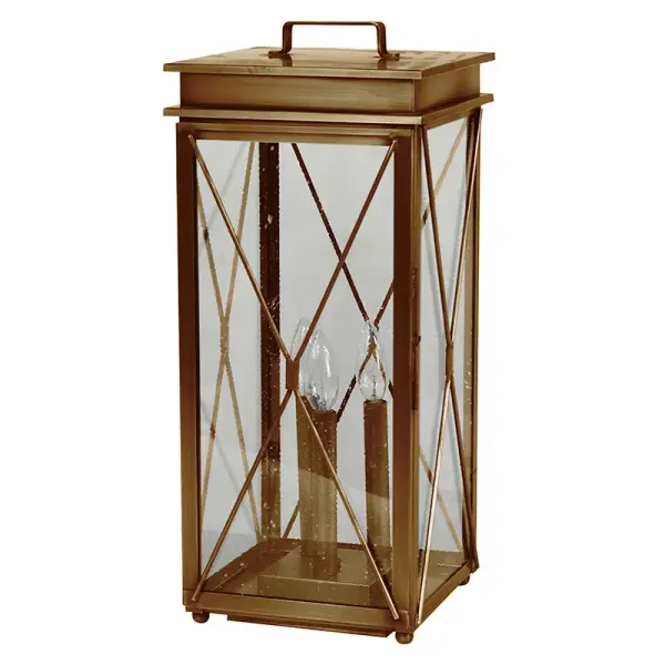 Three Light Pier Lantern 60.00W/Candelabra - Image 4