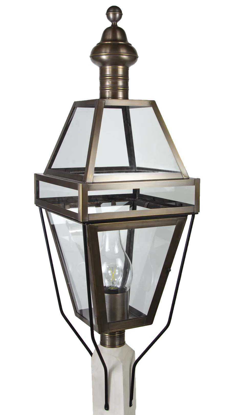 One Light Post Mount 75.00W/A/Medium