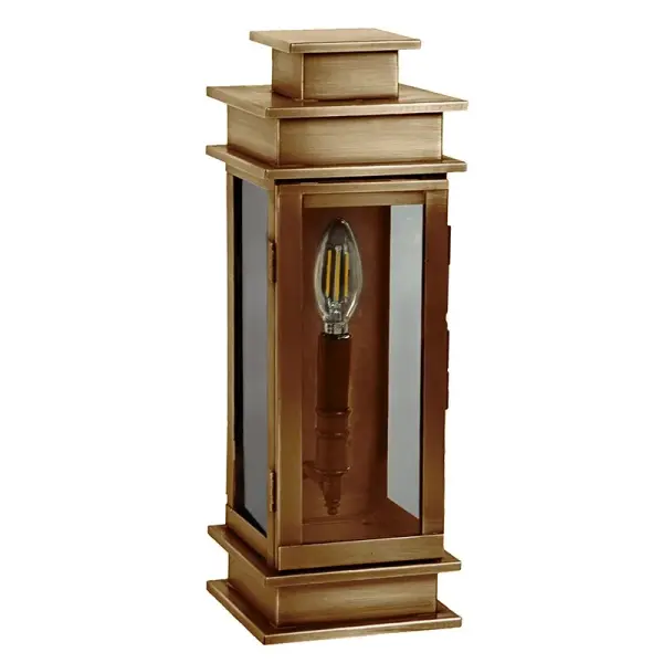 A fusion of streamlined contemporary style and traditional heritage, the Empire collection is highlighted by a double-tiered top with hard edges and flat sides. A unique design with two bulbs and an optional mirrored back panel for a sophisticated detail