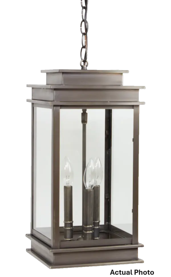 A fusion of streamlined contemporary style and traditional heritage, the Empire collection is highlighted by a double-tiered top with hard edges and flat sides. A unique design with two bulbs and an optional mirrored back panel for a sophisticated detail