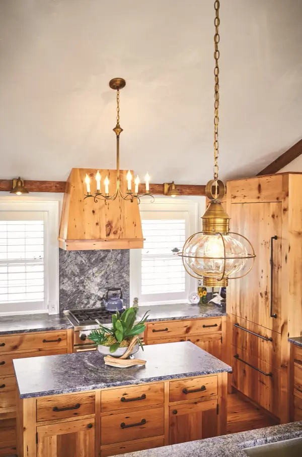 Six Light Hanging Lantern 60.00W/B/Candelabra - Image 5