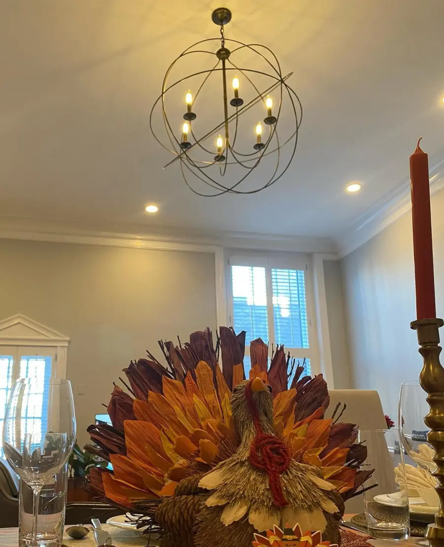 Six Light Hanging Lantern 60.00W/B/Candelabra - Image 2