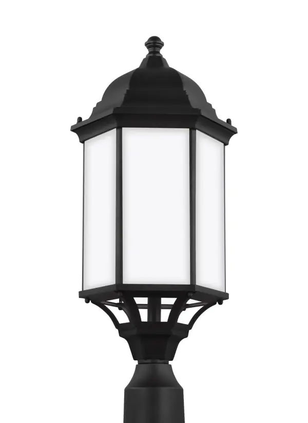 The Sevier post lantern delivers timeless outdoor lighting with a durable die-cast aluminum construction and wet-rated safety. Its compact 9.38" profile and satin etched glass provide welcoming illumination for entryways and pathways.