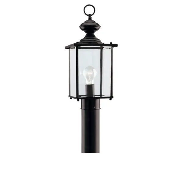 The Jamestowne post lantern combines traditional styling with durable aluminum construction and wet-rated performance. Its compact 7-inch profile and clear beveled glass make it ideal for pathways, driveways, and entryways.