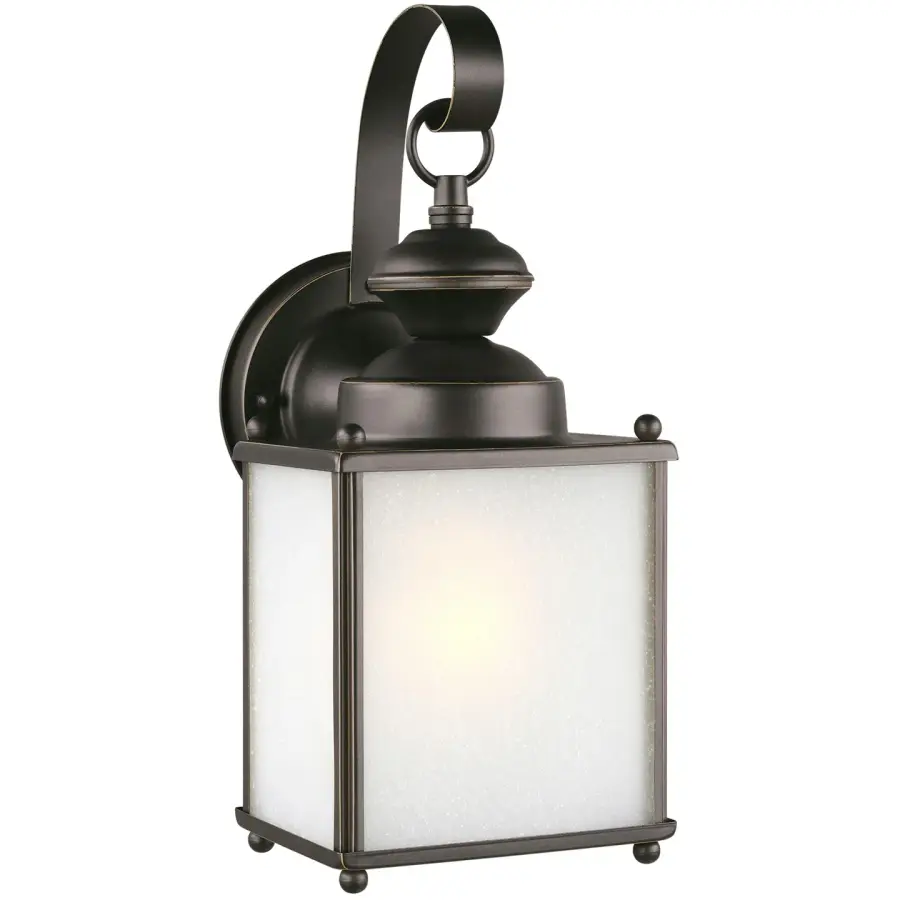 Jamestowne Outdoor Wall Lantern in Antique Bronze