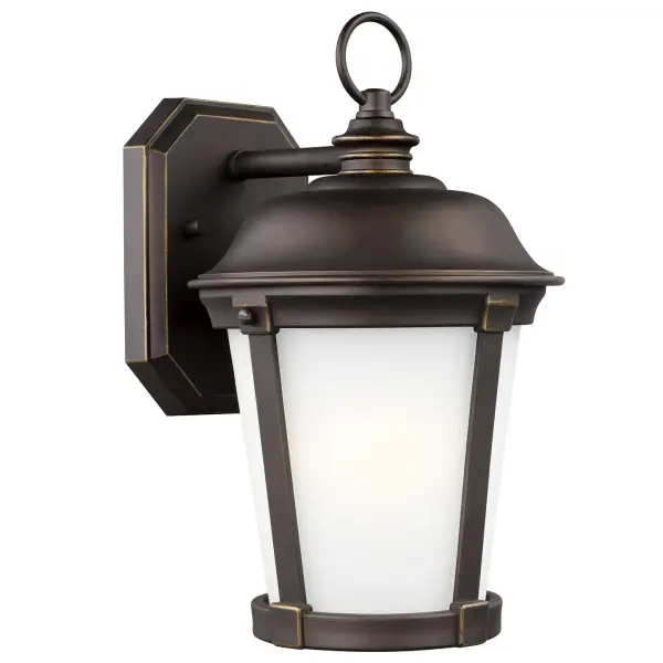 The Calder wall lantern delivers reliable outdoor lighting in a classic design. Its compact 7.88" width fits tight spaces while the integrated LED provides energy-efficient illumination with excellent color rendering.