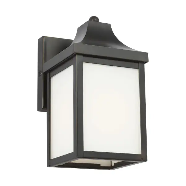 One Light Outdoor Lantern 75.00W/A19/Medium